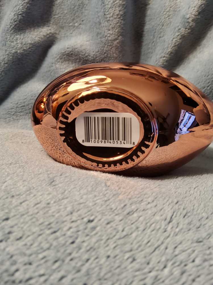 Biatch Rosa Blanco Tequila - Tequilas Gonzalez Lara S. A. (50 mL) alcohol collectible [Barcode 810098405348] - Main Image 3