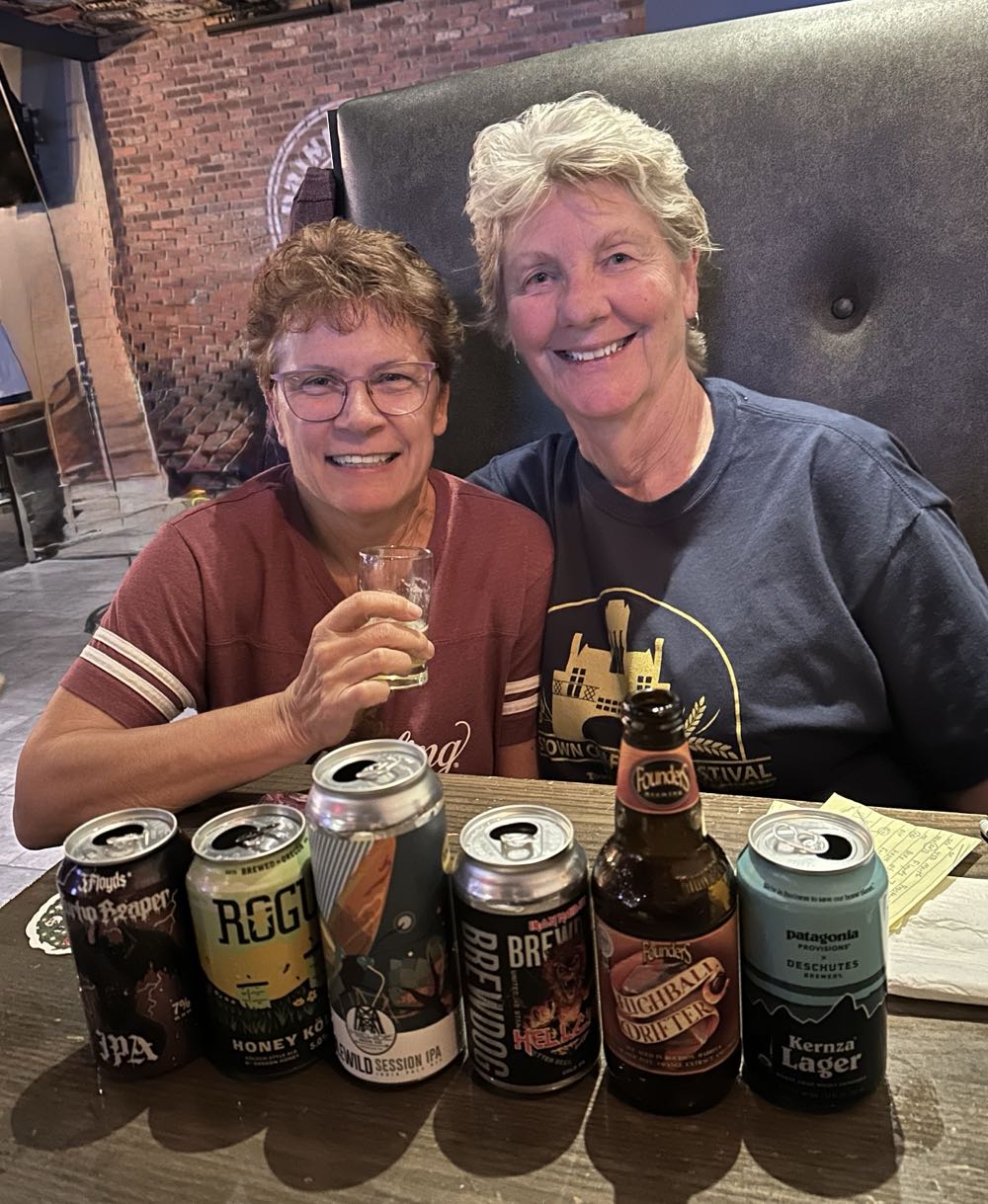 Rogue Honey Kolsch - Rogue Brewery, Newport alcohol collectible - Main Image 2