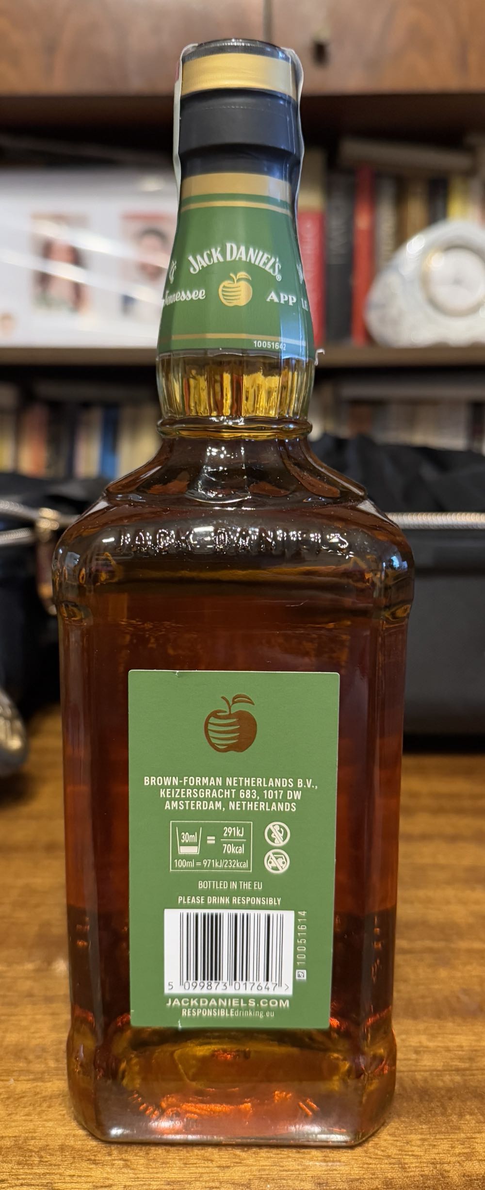 Green Apple BG 1l 2025 - Jack Daniel’s Distillery, Lynchburg, TN (1 L) alcohol collectible - Main Image 3