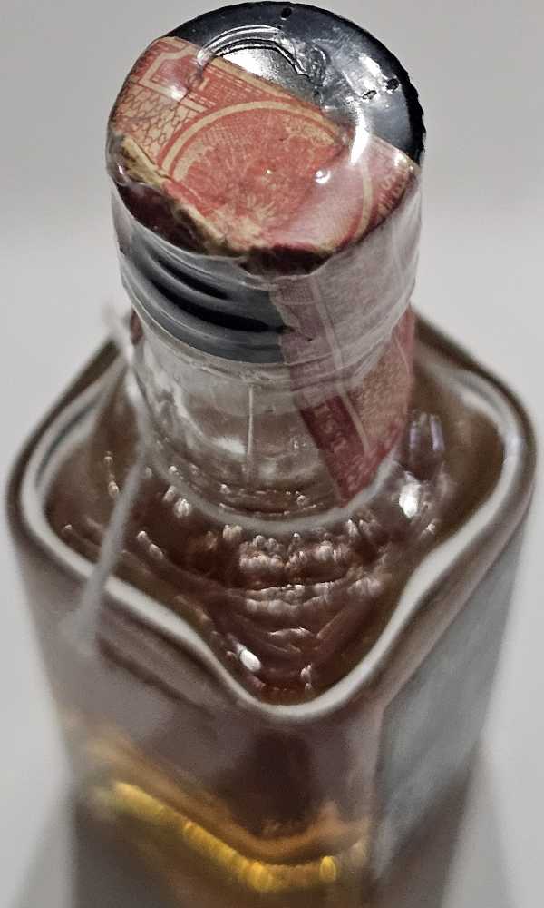 Jack Daniel’s 1974 - Jack Daniel Distillery (50 mL) alcohol collectible - Main Image 4