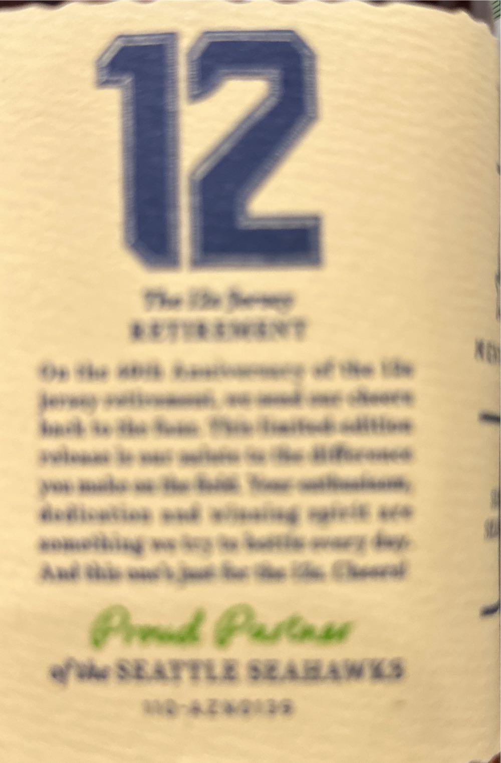 Makers mark The 12s Jersey Retirement - Makers Mark Distillery, Inc. alcohol collectible [Barcode 085246139431] - Main Image 2