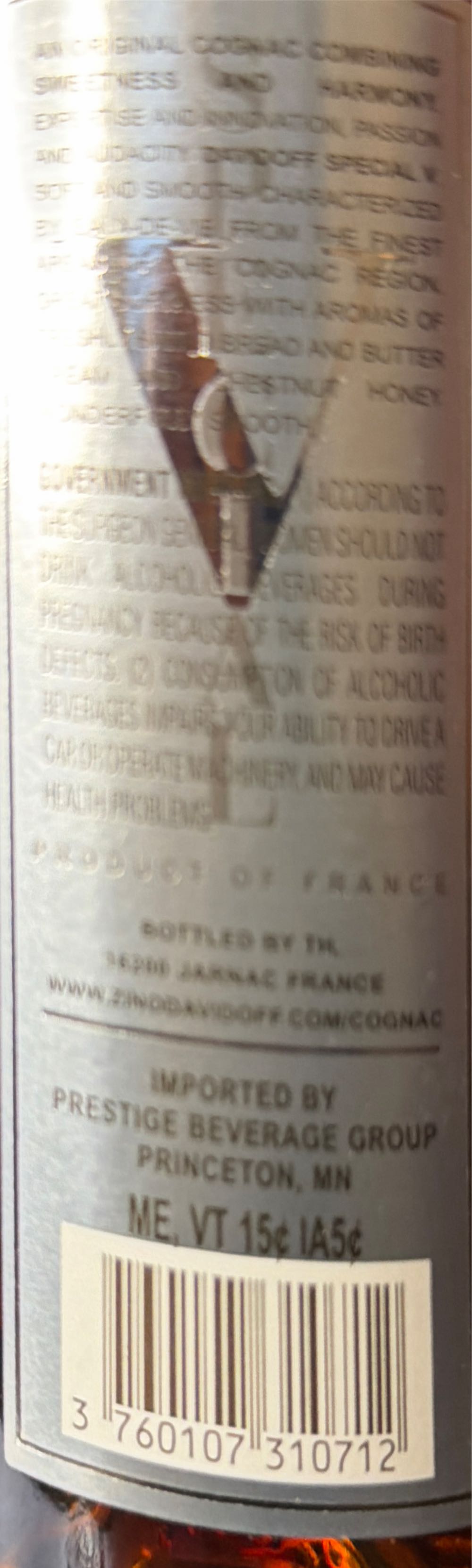 Davidoff Vs Cognac 750ml - Prestige Beverage Group (750 mL) alcohol collectible [Barcode 3760107310712] - Main Image 2