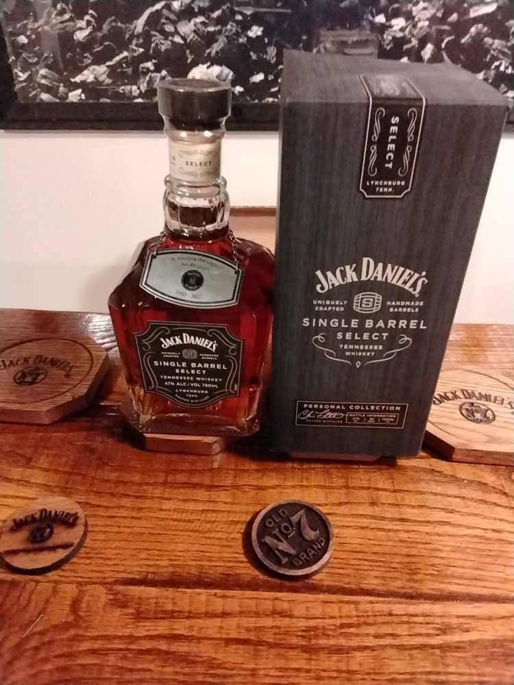 Nissan Skyline RS (KDR30)