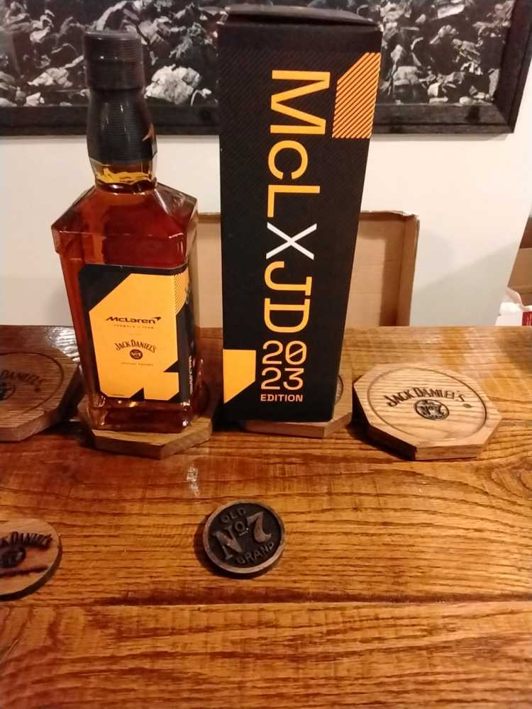 Mclaren X Jack 2023 700 ml 2023 - Jack Daniel Distillery (700 mL) alcohol collectible - Main Image 4