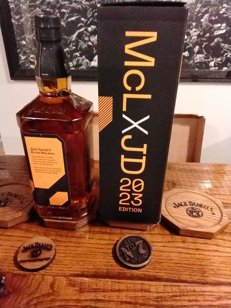 Mclaren X Jack 1 Lt 2023 - Jack Daniel Distillery (1 L) alcohol collectible - Main Image 2