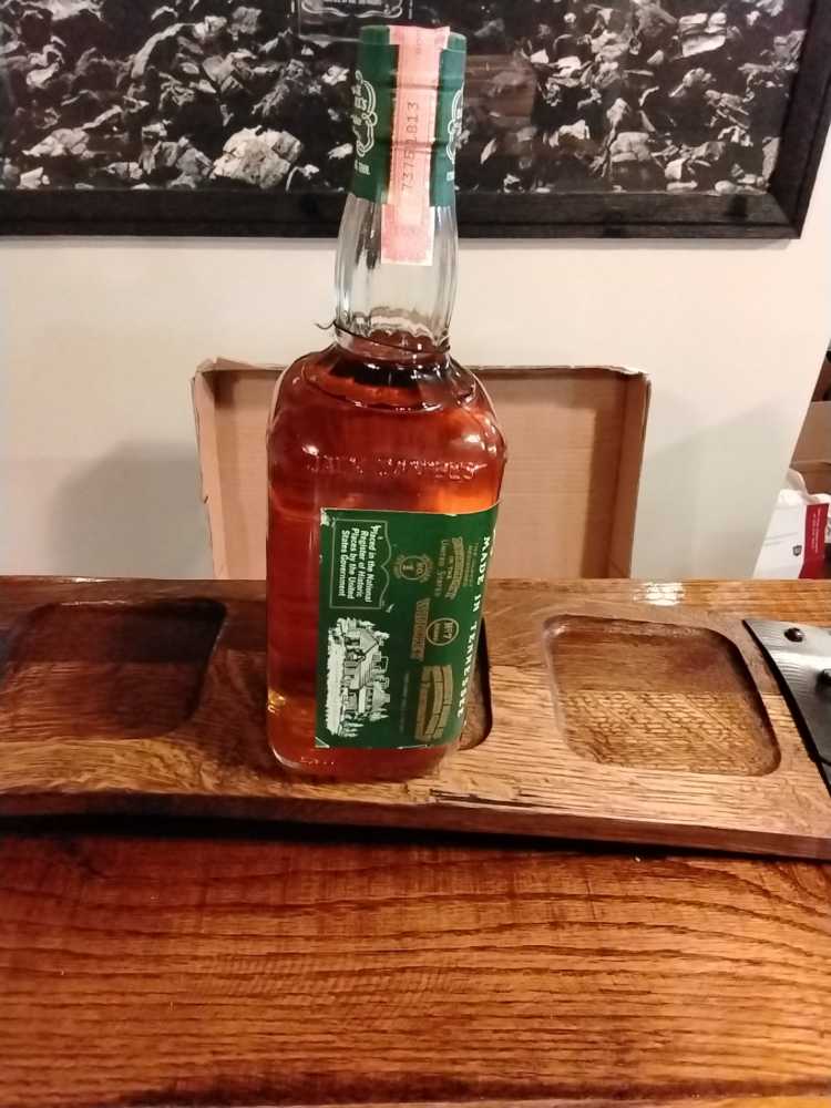 Green Label 750 Mil 1978 - Jack Daniel Distillery (1 L) alcohol collectible - Main Image 2