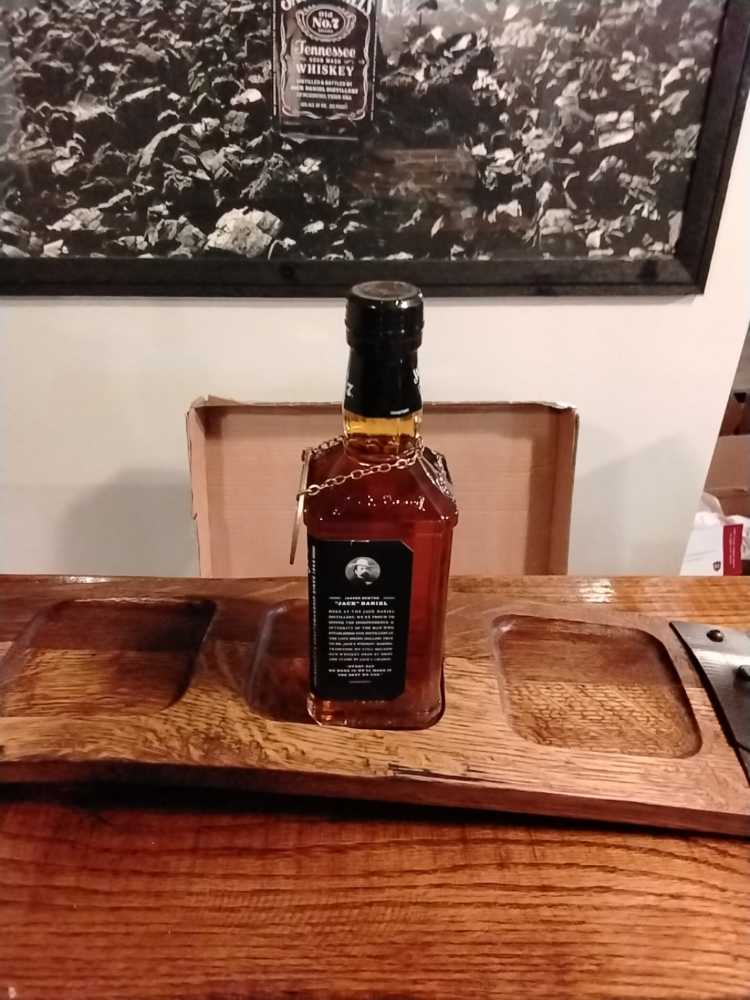 Black Label 375 Mil 2024 BBQ 2023 - Jack Daniel Distillery (375 mL) alcohol collectible - Main Image 2