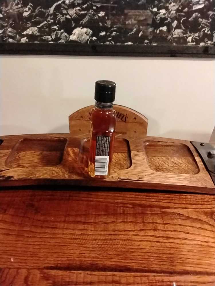 Gentleman Jack UK Label 200 Mil 2024 - Jack Daniel Distillery (200 mL) alcohol collectible - Main Image 3