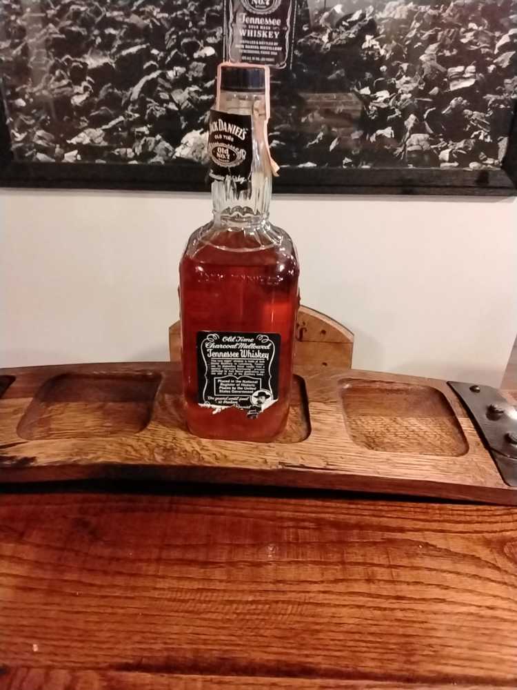 Black Label 750Mil 1978 - Jack Daniel Distillery (750 mL) alcohol collectible - Main Image 3