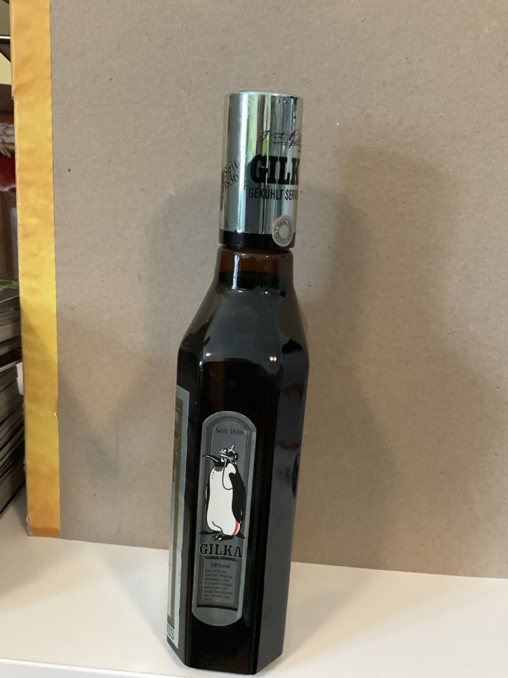 Gilka Kaiser Kümmel 38% Vol. Kümmel 05 38% Bio Kummel Kaiserkümmel  alcohol collectible [Barcode 4038400120970] - Main Image 4