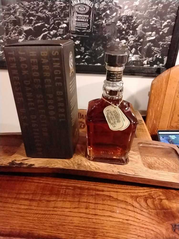 Single Barrel Barrel Proof Heroes Selection 6-16-25 - Jack Daniel Distillery (750 mL) alcohol collectible - Main Image 2