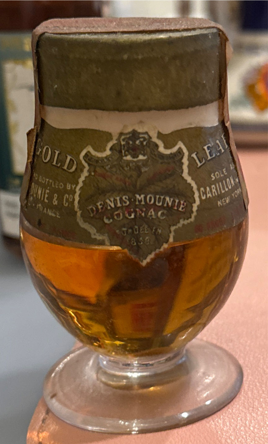 Golf Leaf  alcohol collectible - Main Image 2