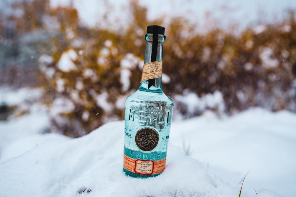 Meili Vodka 0.70 L - Meili Spirits (700 mL) alcohol collectible [Barcode 860009555112] - Main Image 4