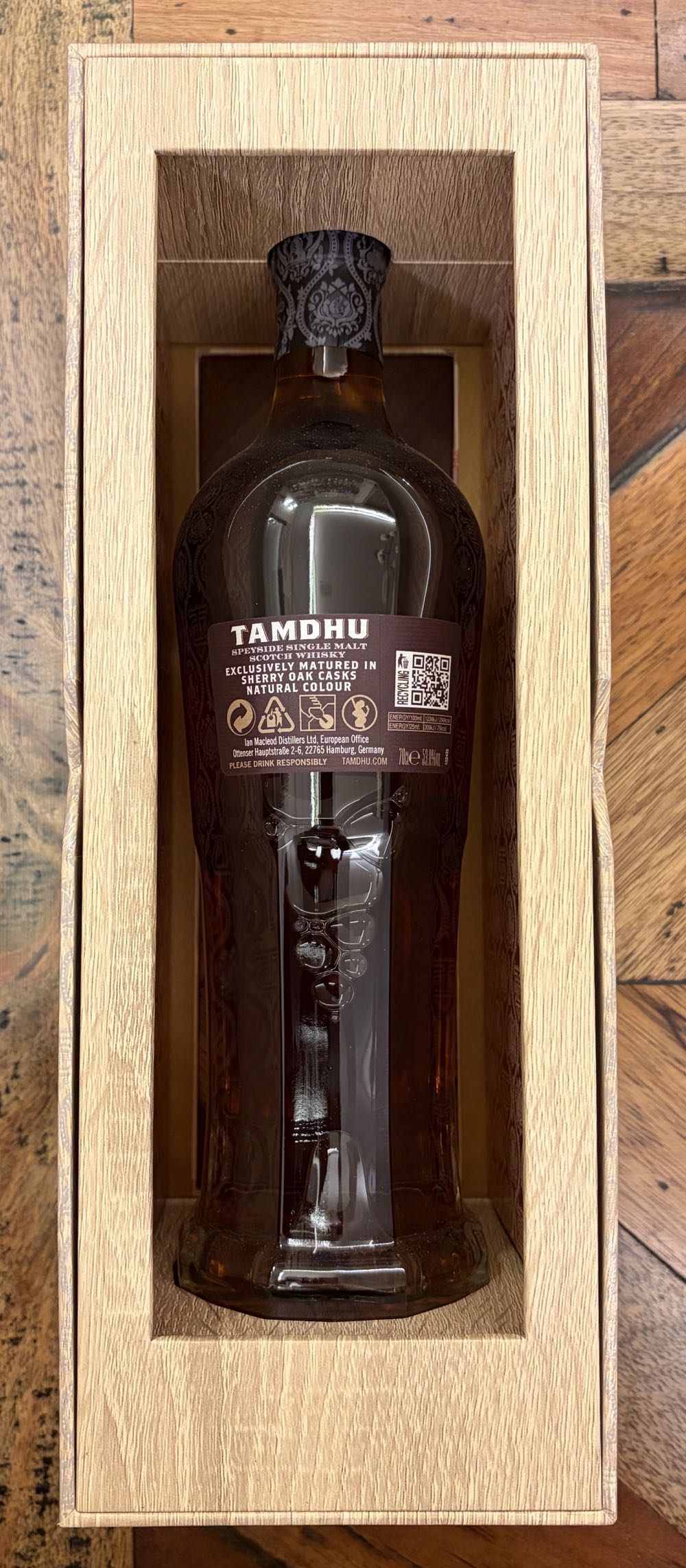 TAMDHU Cigar Malt  Release 04 Speyside Single Malt Scotch Whisky - Tamdhu Distillery (700 mL) alcohol collectible [Barcode 5010852054958] - Main Image 3