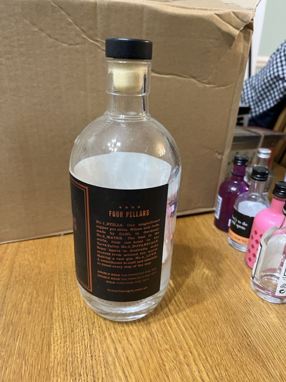 Four Pillars Rare Australian Dry Gin 70cl Abv 70cl Proposal - Four Pillars Distillery (700 mL) alcohol collectible [Barcode 9349749000065] - Main Image 2