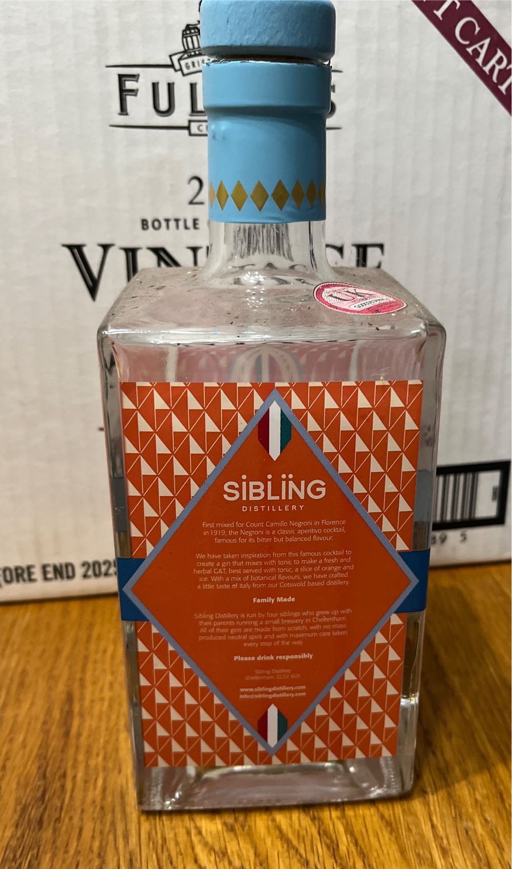 Sibling Negroni Gin - Sibling Distillery (700 mL) alcohol collectible [Barcode 5060186040004] - Main Image 2