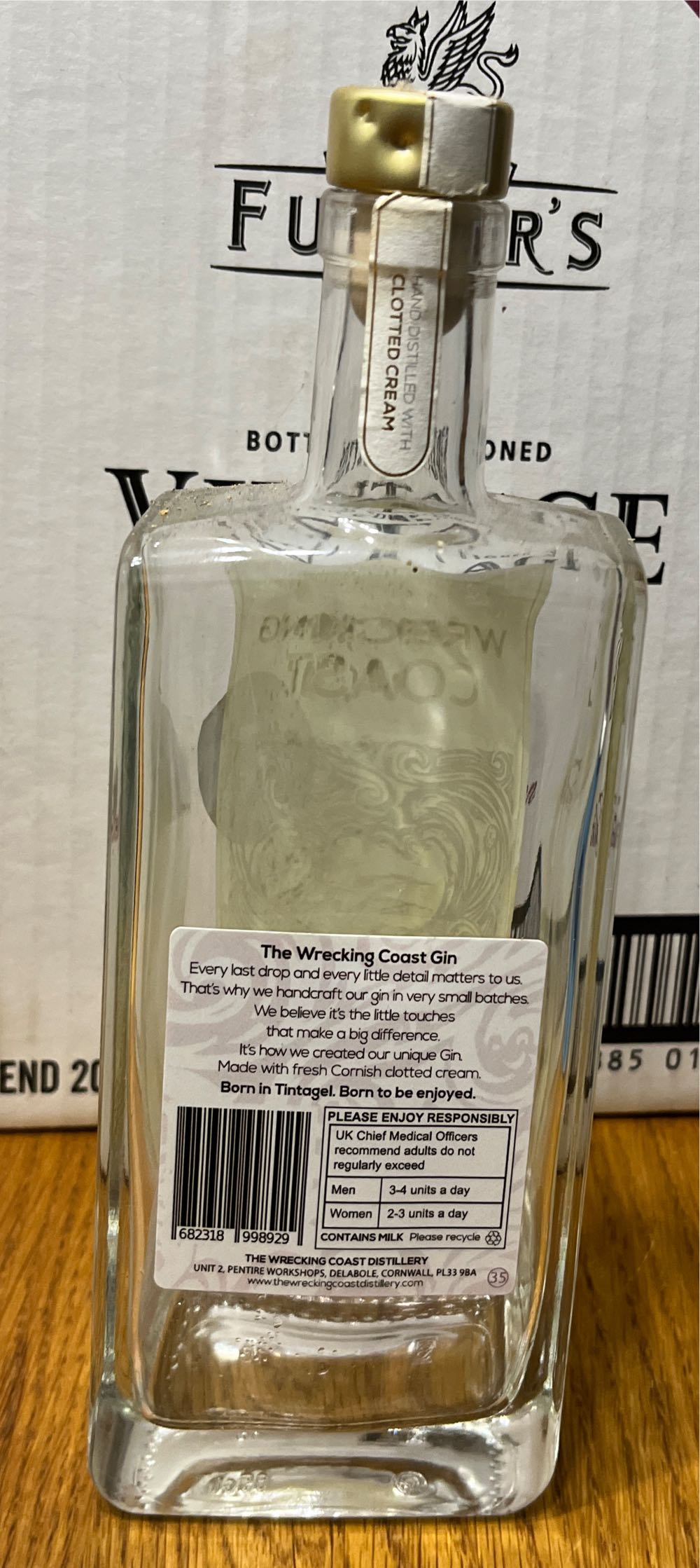 Wrecking Coast Clotted Cream Gin - Wrecking Coast Distillery (350 mL) alcohol collectible [Barcode 682318998929] - Main Image 2