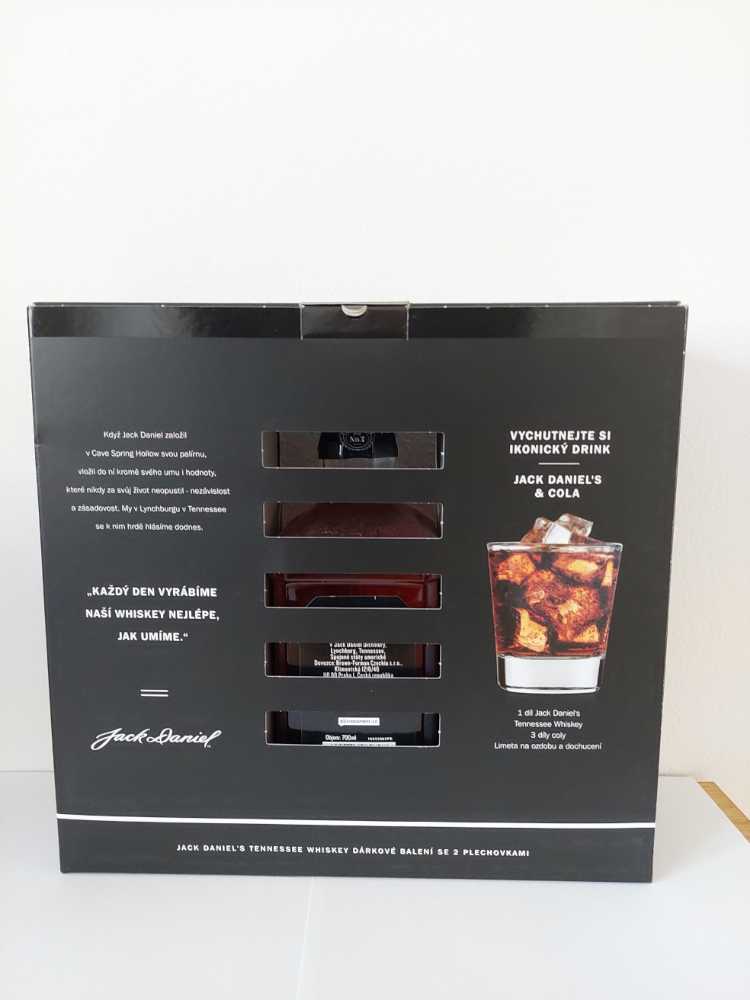 Black Label Set  (700 mL) alcohol collectible - Main Image 3