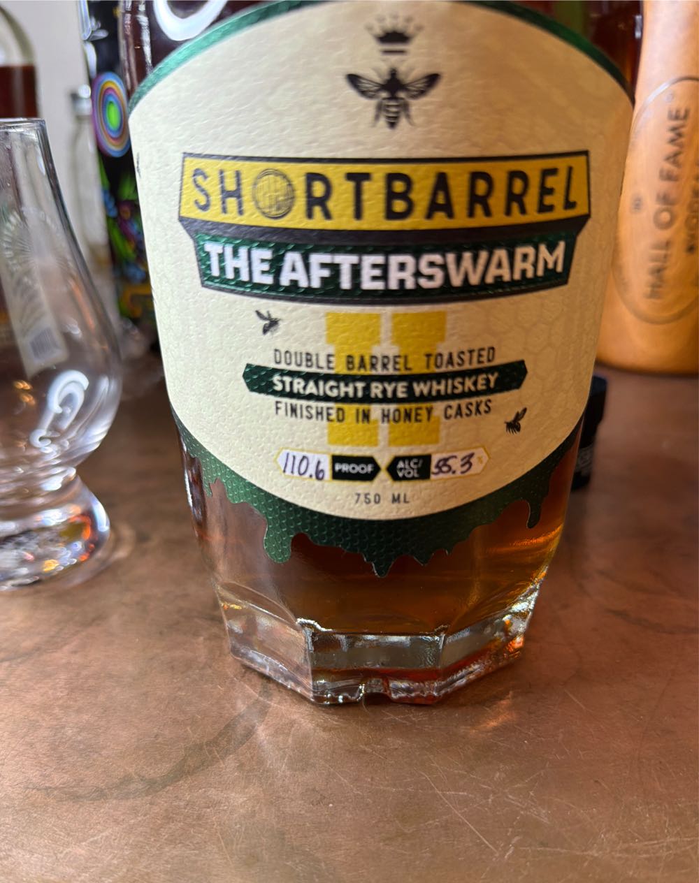 Short Barrel Afterswarm 2 - Shortbarrel (750 mL) alcohol collectible [Barcode 850044534357] - Main Image 2