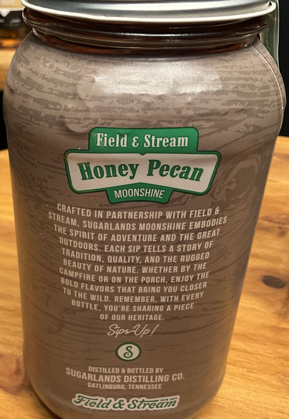 Sugarlands Shine - Honey Pecan - Field & Stream - Sugarlands Distilling Company (750 mL) alcohol collectible [Barcode 811559021695] - Main Image 2