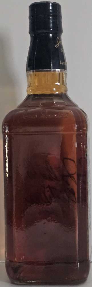 Scenes From Lynchburg #3 US (Signed) - Jack Daniel Distillery (750 mL) alcohol collectible [Barcode 045708408949] - Main Image 4