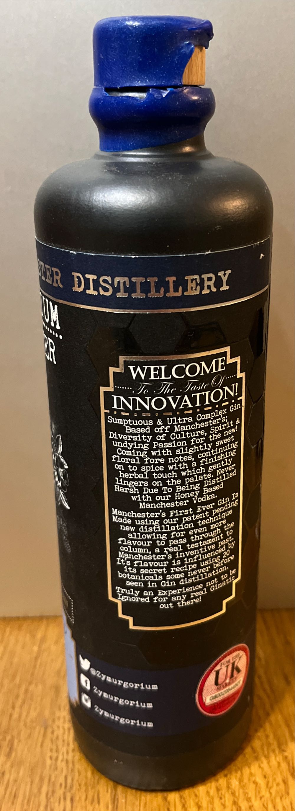 Zymurgorium The Original Manchester Gin - Zymurgorium (500 mL) alcohol collectible [Barcode 5060464800016] - Main Image 3