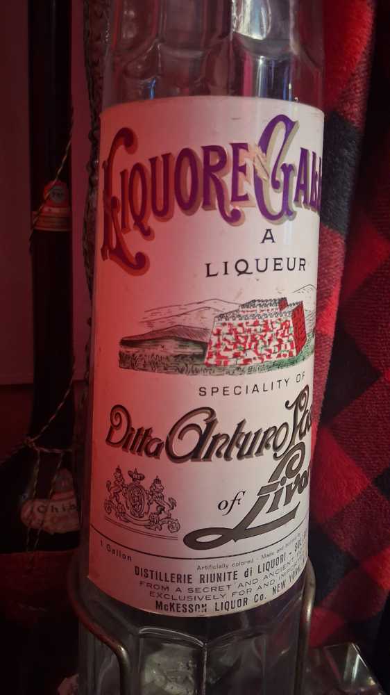 Vintage Ditta Arturo Vaccari Italy Bottle   alcohol collectible - Main Image 2