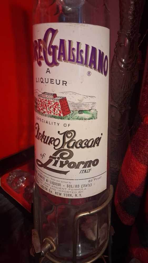 Vintage Ditta Arturo Vaccari Italy Bottle   alcohol collectible - Main Image 3