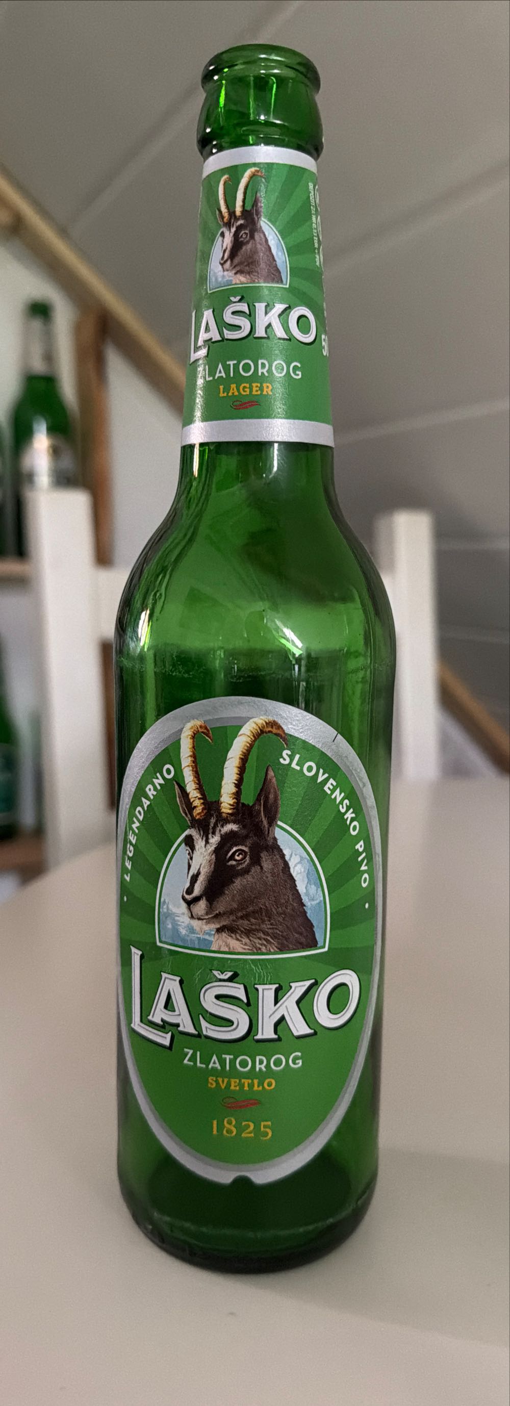 49 LaŠko Pivo 05l Povratna Boca Laško 0.5l - Lasko (0,5 L) alcohol collectible [Barcode 3830001711011] - Main Image 2