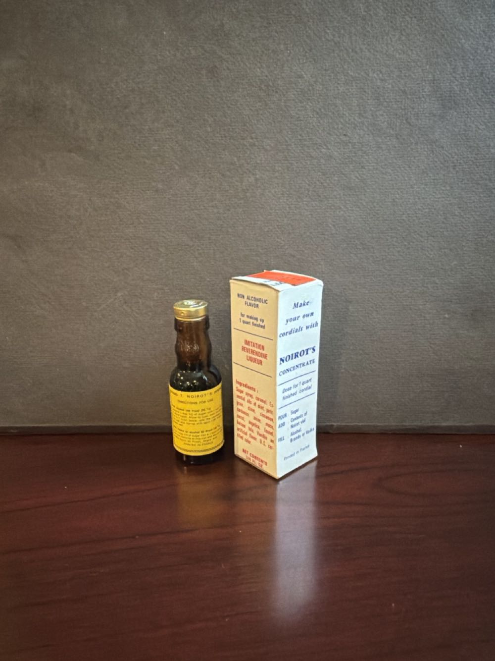 Reverendine Imitation - Noirot’s (2 fl oz) alcohol collectible - Main Image 2