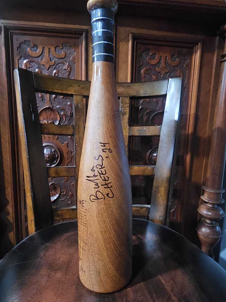 HALL OF FAME - Hall Of Fame Spirits (750 mL) alcohol collectible [Barcode 483320000200] - Main Image 3