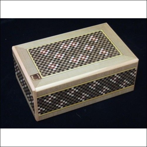 Ninomiya 7 Step Puzzle Box - Yoshiyuki Ninomiya art collectible - Main Image 2