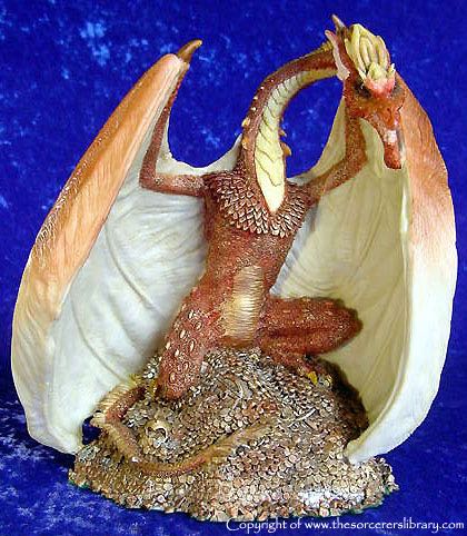 EN2167 - Vestra - Enchantica art collectible - Main Image 1