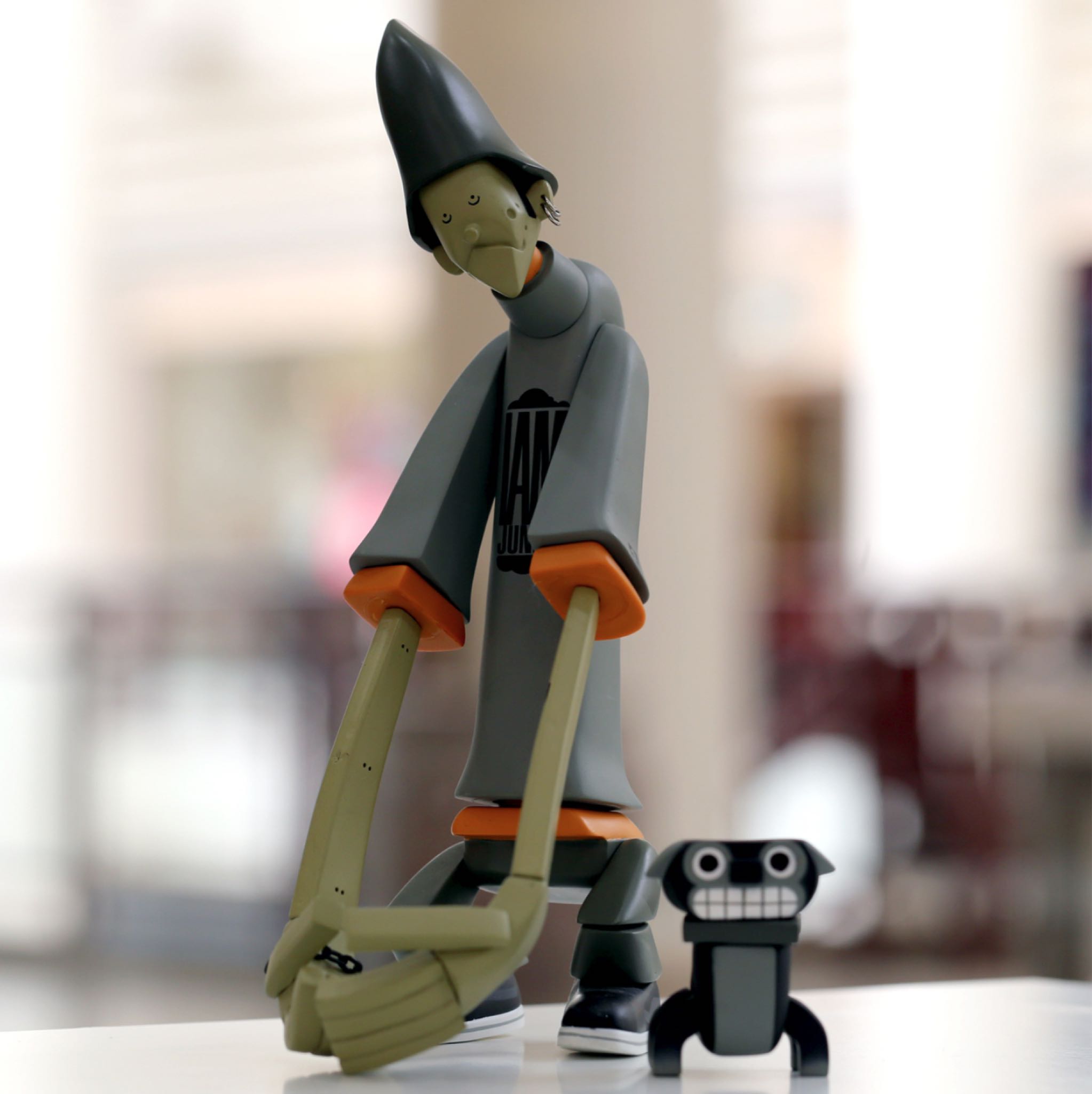 Crazychildren 19 Junkie - Michael lau art collectible - Main Image 2