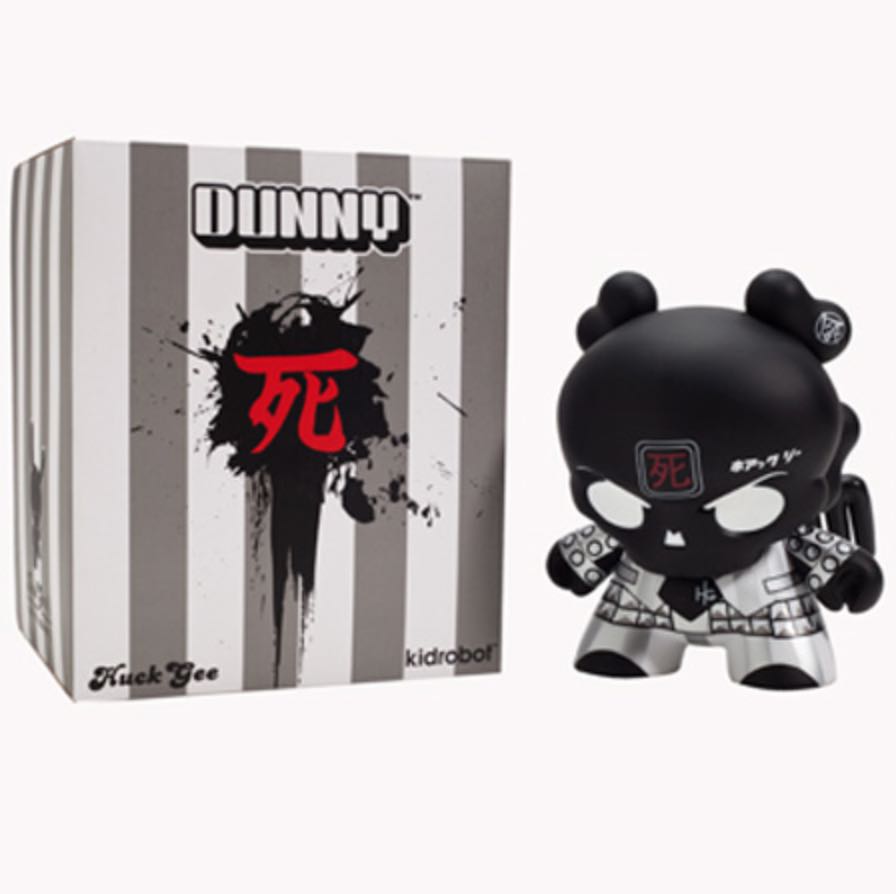 Skullhead Dunny Black - Huck Gee art collectible - Main Image 2