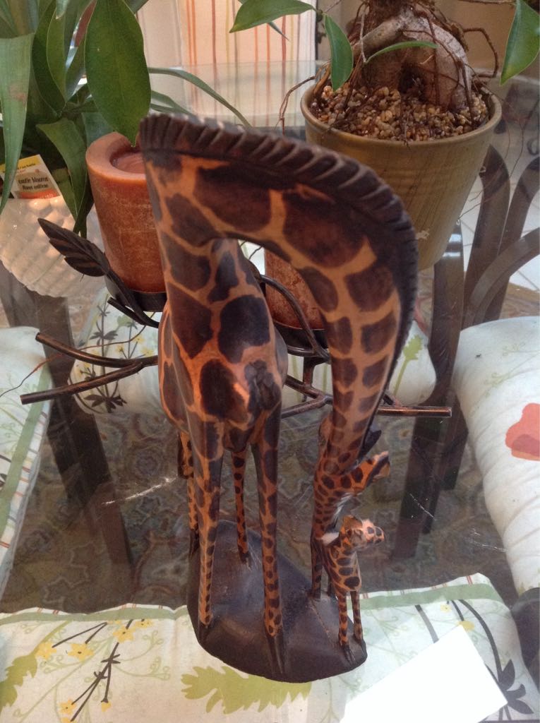 Giraffe 2 - Unknown art collectible - Main Image 2