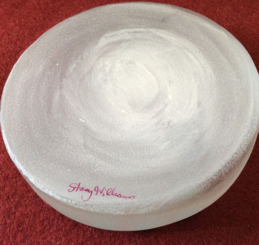 Paperweight - Stacy Williams art collectible - Main Image 2