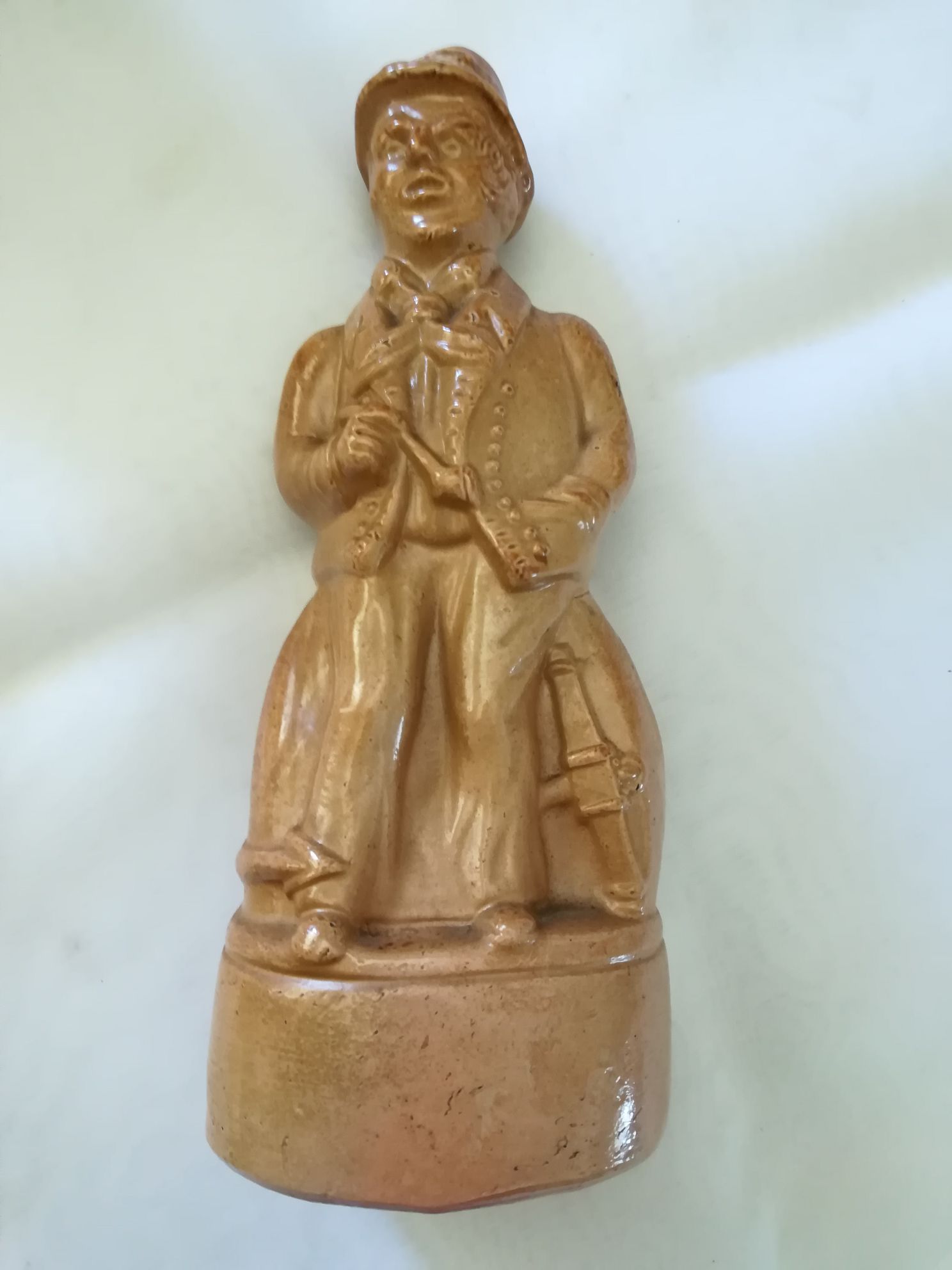 黄杨木马踏飞燕