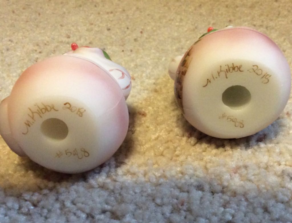 Snowman/Snowlady  - Michelle Kibbe art collectible - Main Image 2