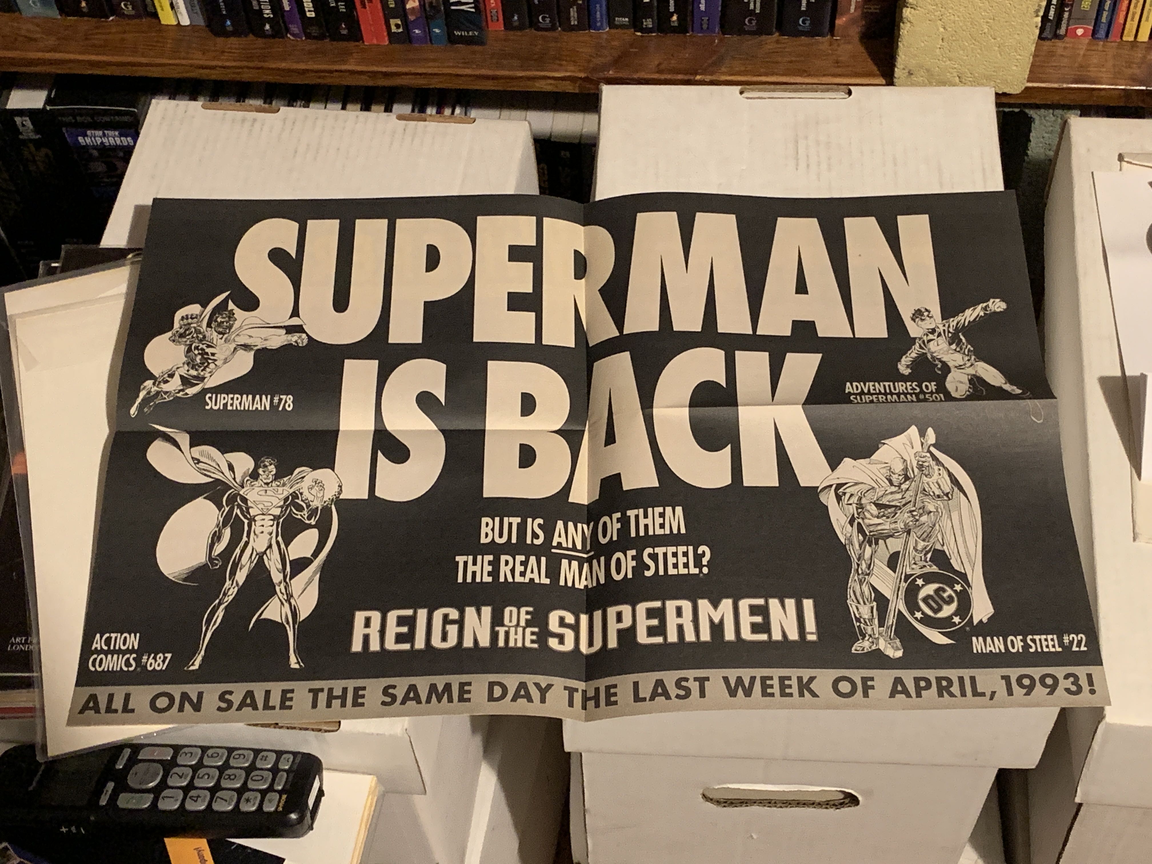 National Whisper - D C Comics art collectible - Main Image 2