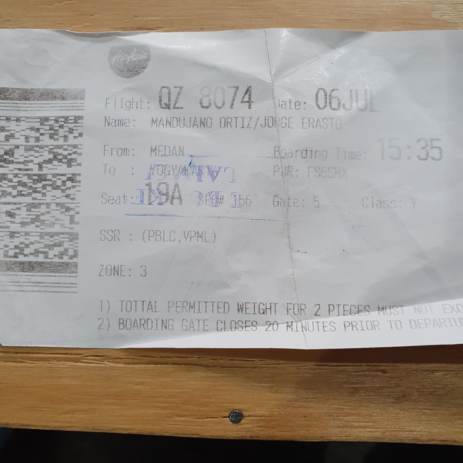 Air Asia - Air Asia art collectible - Main Image 2