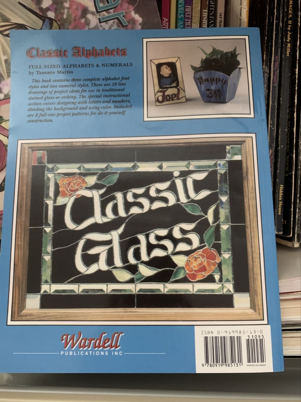 Classic Alphabets 20 Stained Glass Projects Using Alphabets & Numbers - Wardell publications art collectible [Barcode 9780919985131] - Main Image 2