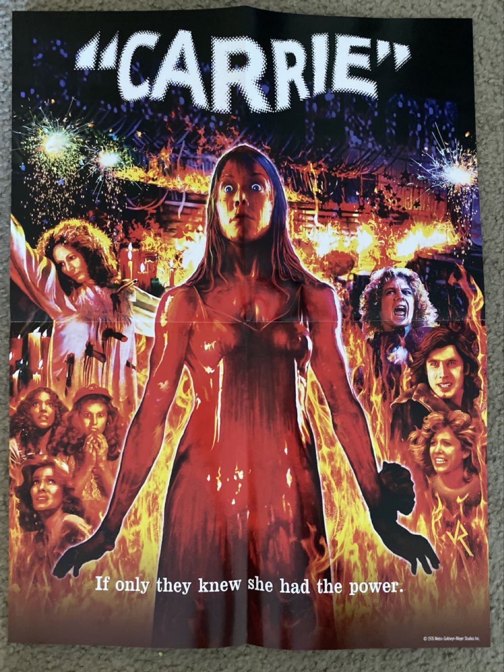 Carrie Shout Factory  art collectible - Main Image 2