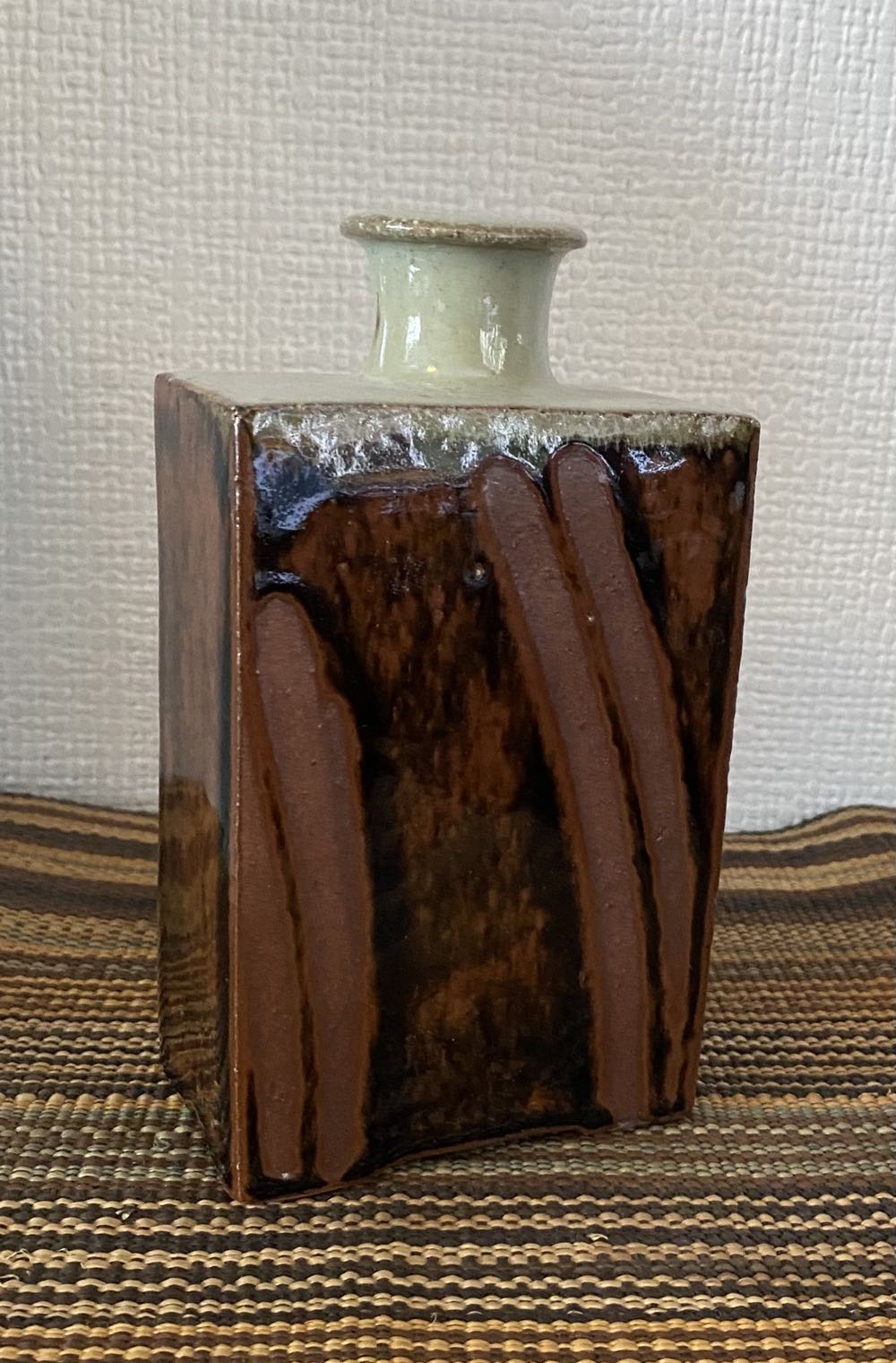Press Moulded Bottle - Phil Rogers art collectible - Main Image 1