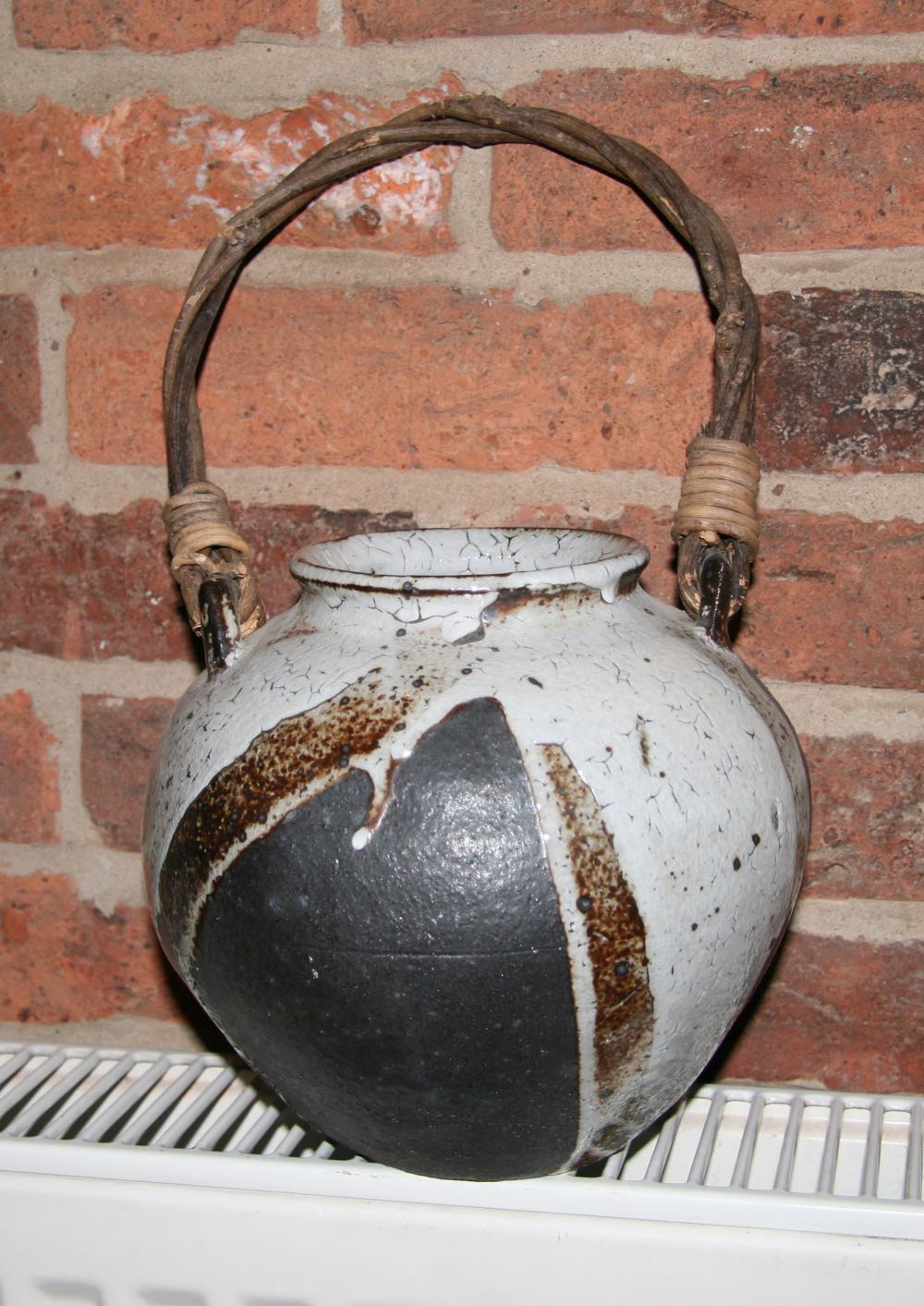 Holbein Acryla Gouache Artists Acrylic Polymer Emulsion 20ml Cream Yellow D037