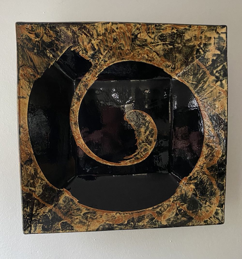 Decoart Americana Acrylic Paint 2-ounce Bright Yellow