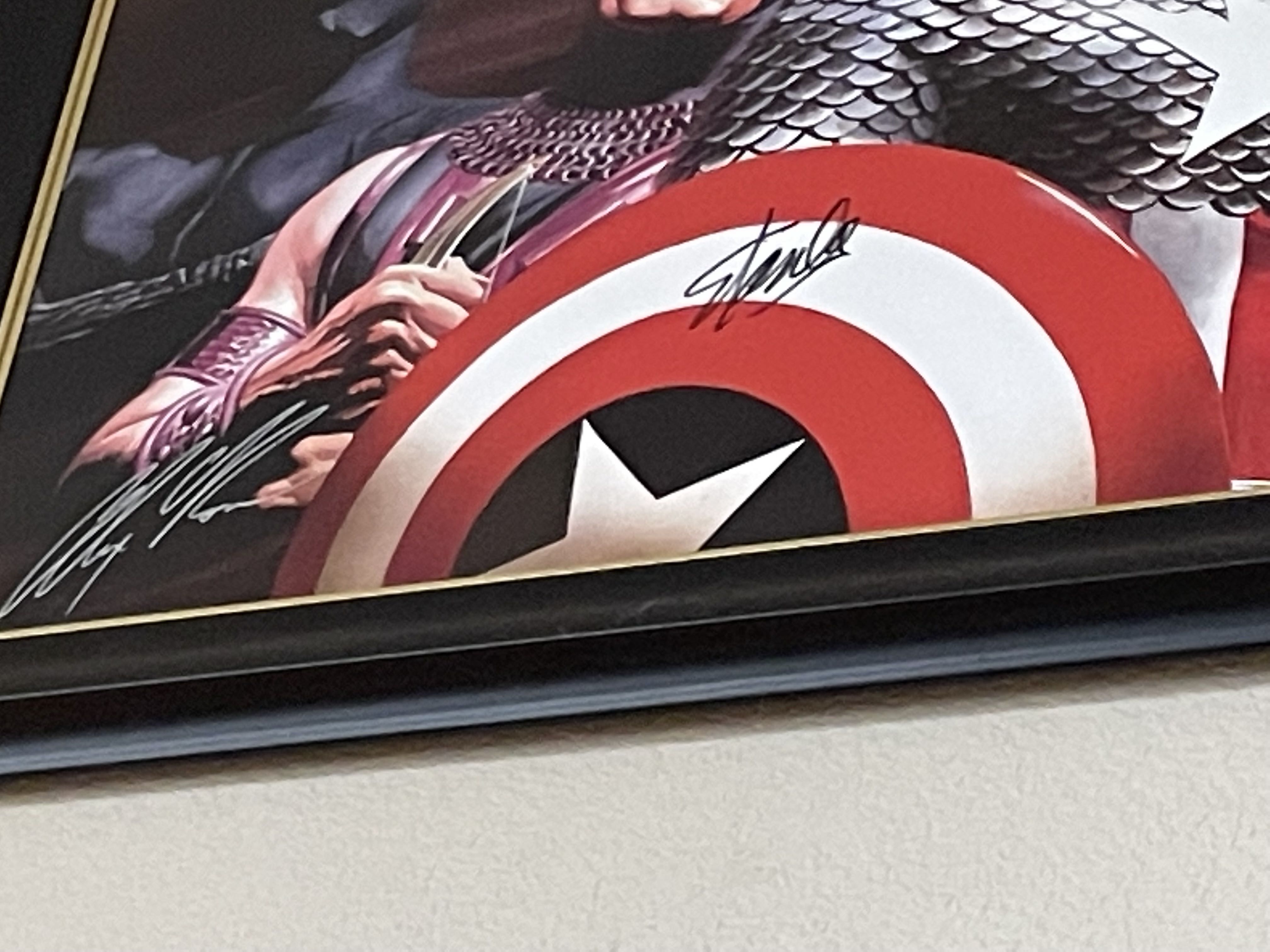 Assemble - Alex Ross art collectible - Main Image 2