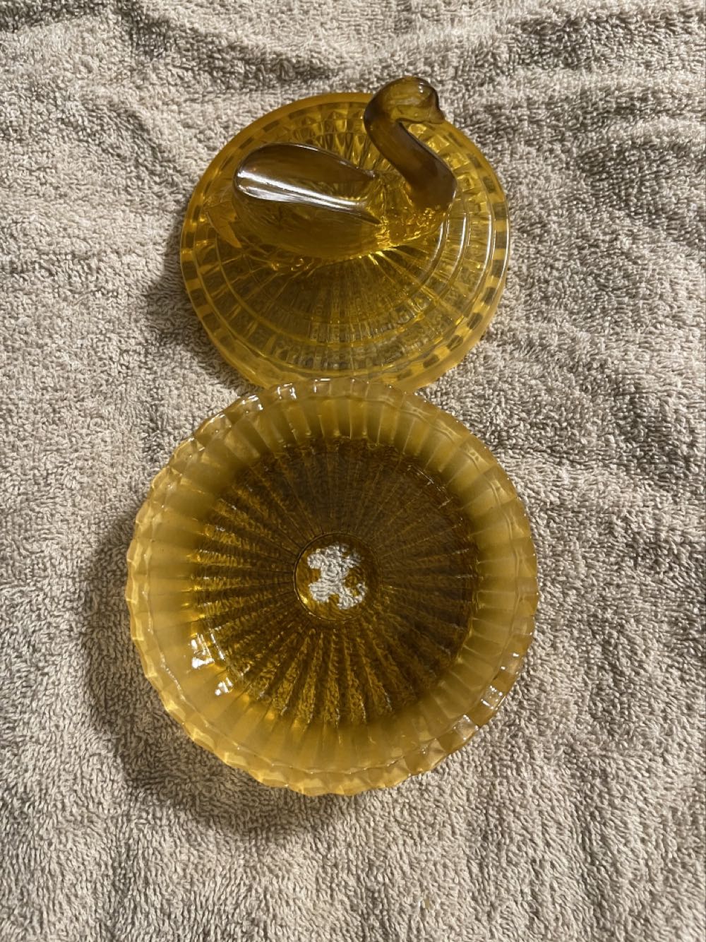 Amber Glass Powder Dish - Jeanette art collectible - Main Image 4