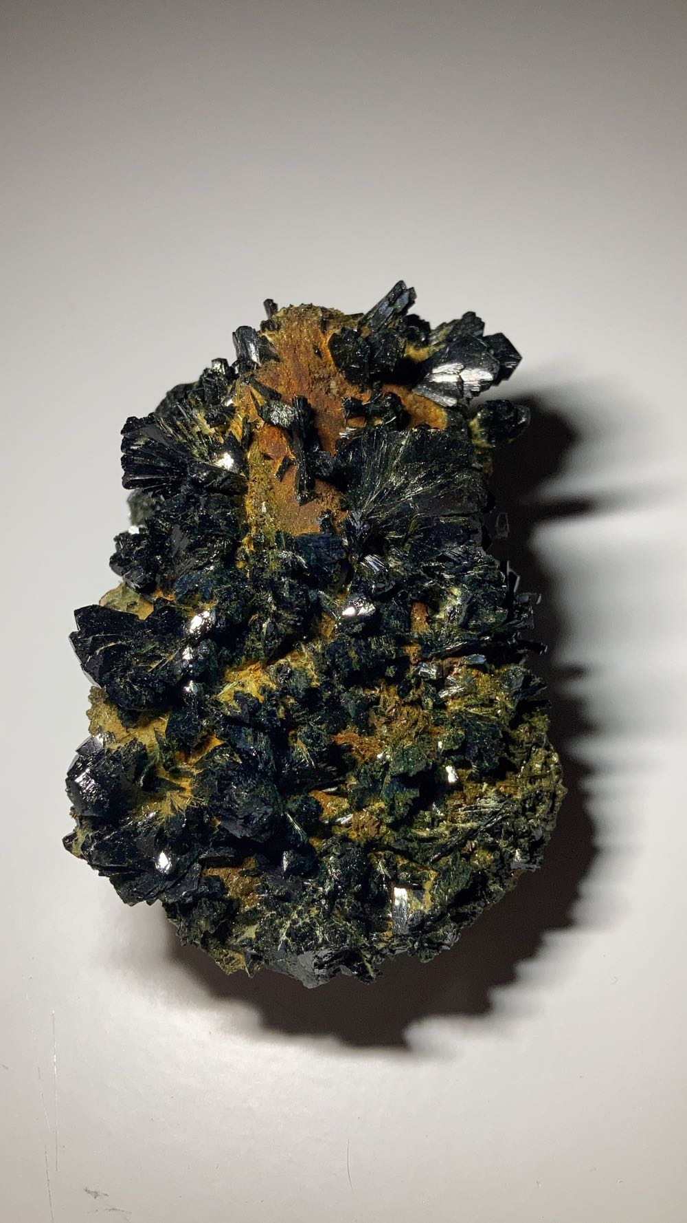 Epidote - Virgo Gems art collectible - Main Image 2