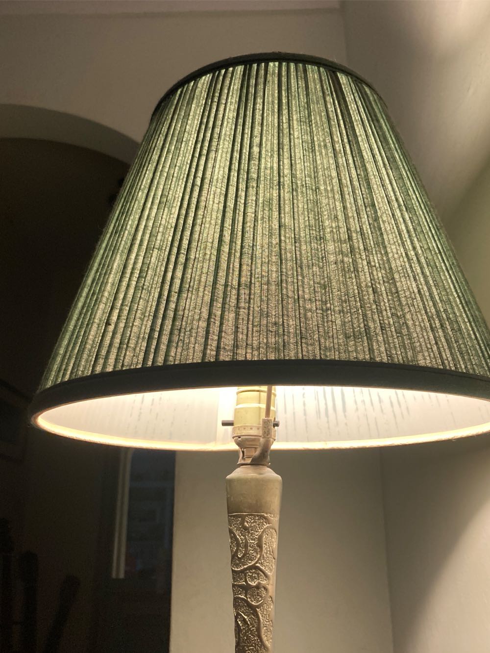 Holbein Artists’ Watercolors Burnt Umber 5ml Tube